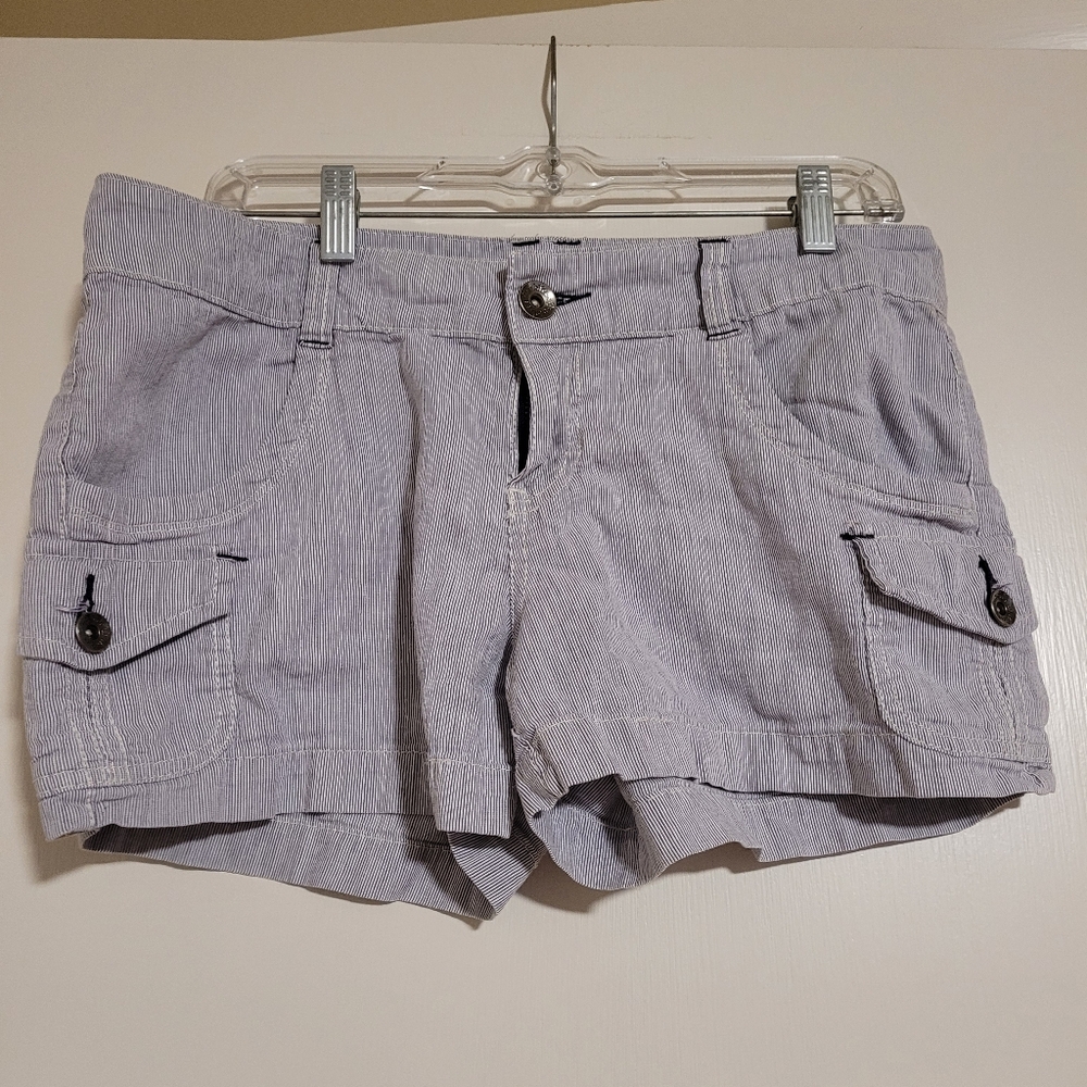 Women's Ubfree shorts, size 11, demin stripes